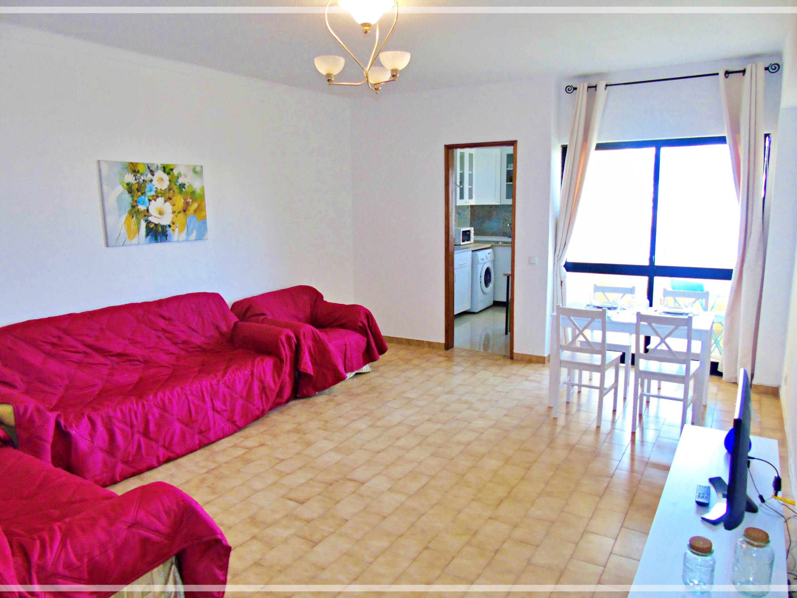 Well-located 1 bedroom apartment in Portimão