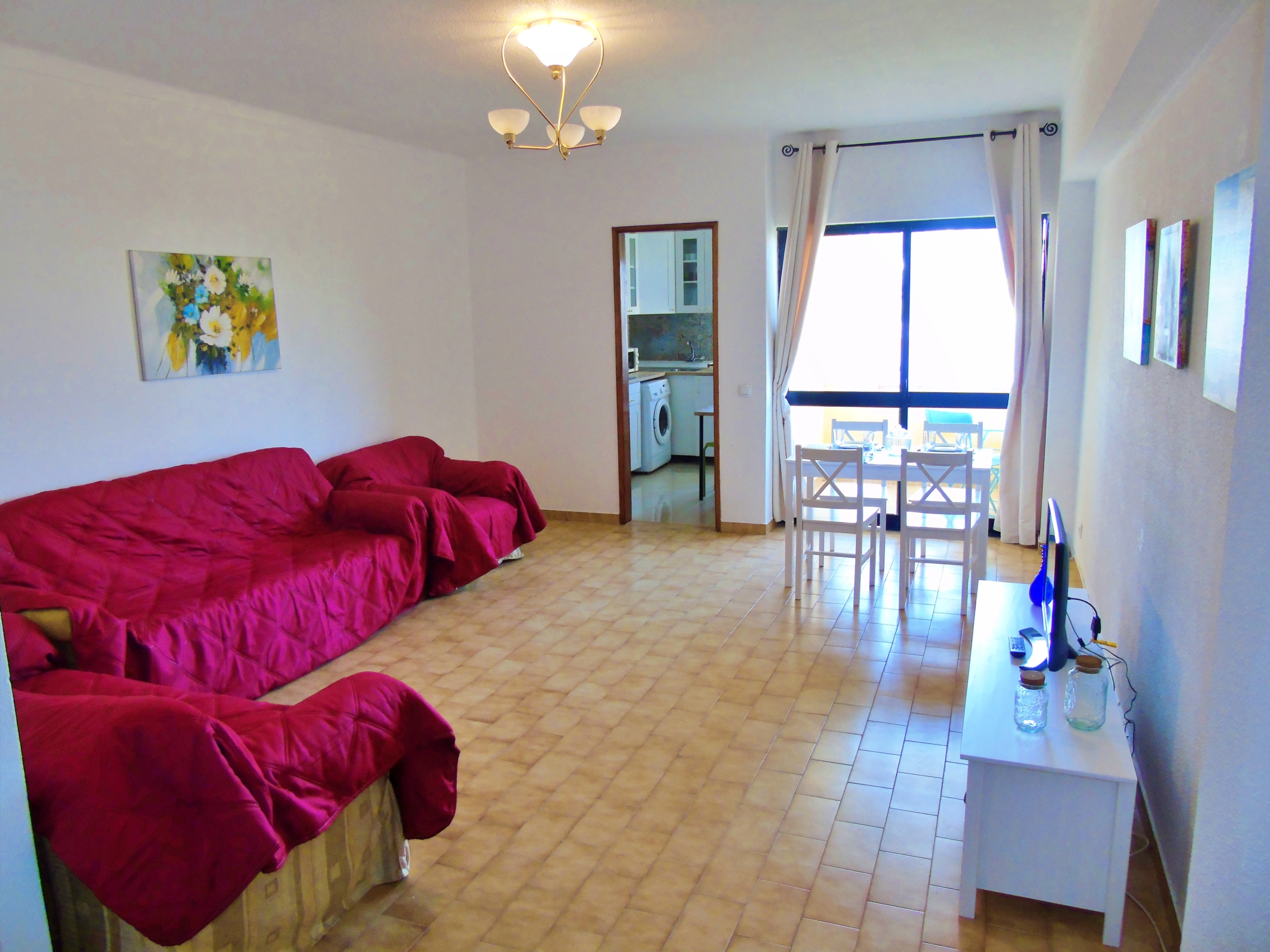 Well-located 1 bedroom apartment in Portimão